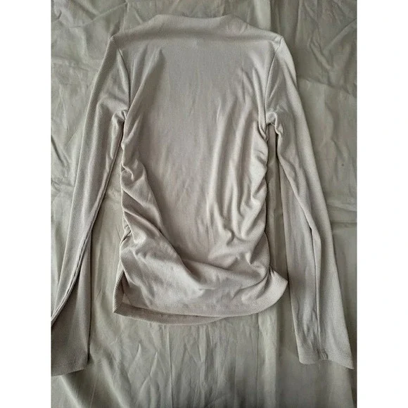 Forever 21 Women Size Small Ribbed Long Sleeve Top Beige Ruched Side Mock Neck - Picture 5 of 15